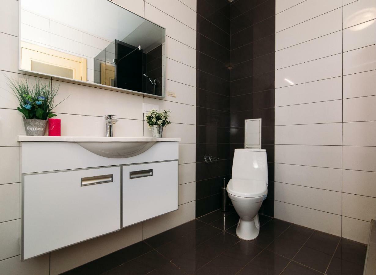 Luxury studio apart-hotel in Centre 2 room Soemy Buitenkant foto